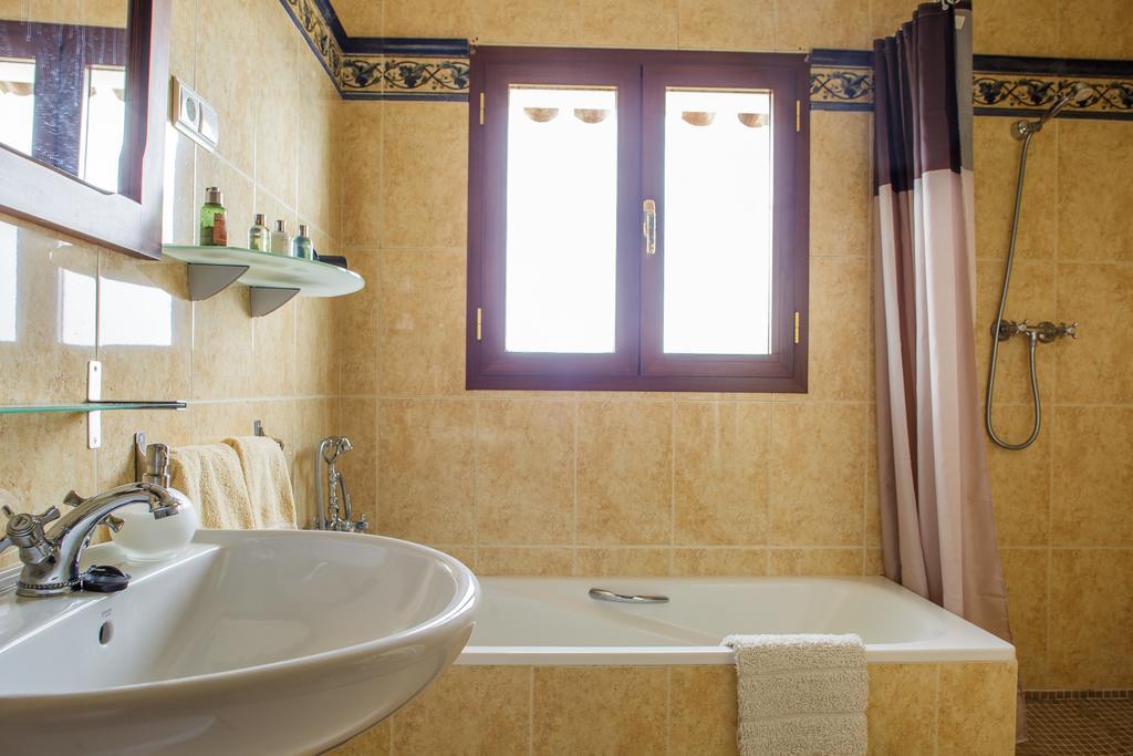 El Roble Holidays Alhaurin el Grande Bagian luar foto