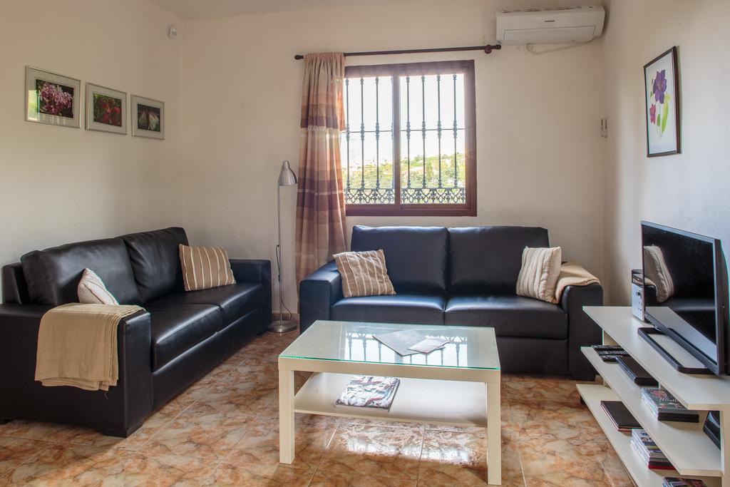 El Roble Holidays Alhaurin el Grande Bagian luar foto